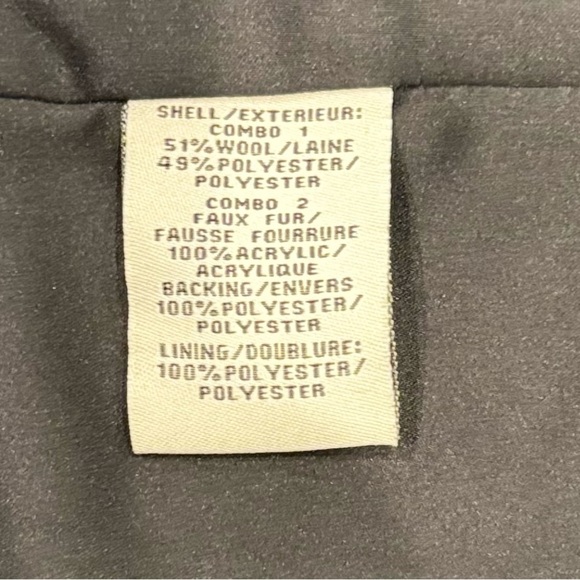 Belle Badgley Mischka Navy Blue Coat withh Faux Fur Size 2 - Picture 4 of 5